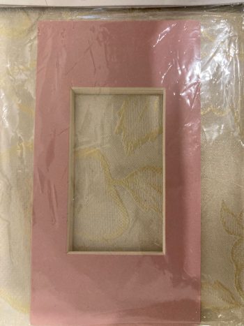 Moldura  13x7 cm na cor  Rosa claro